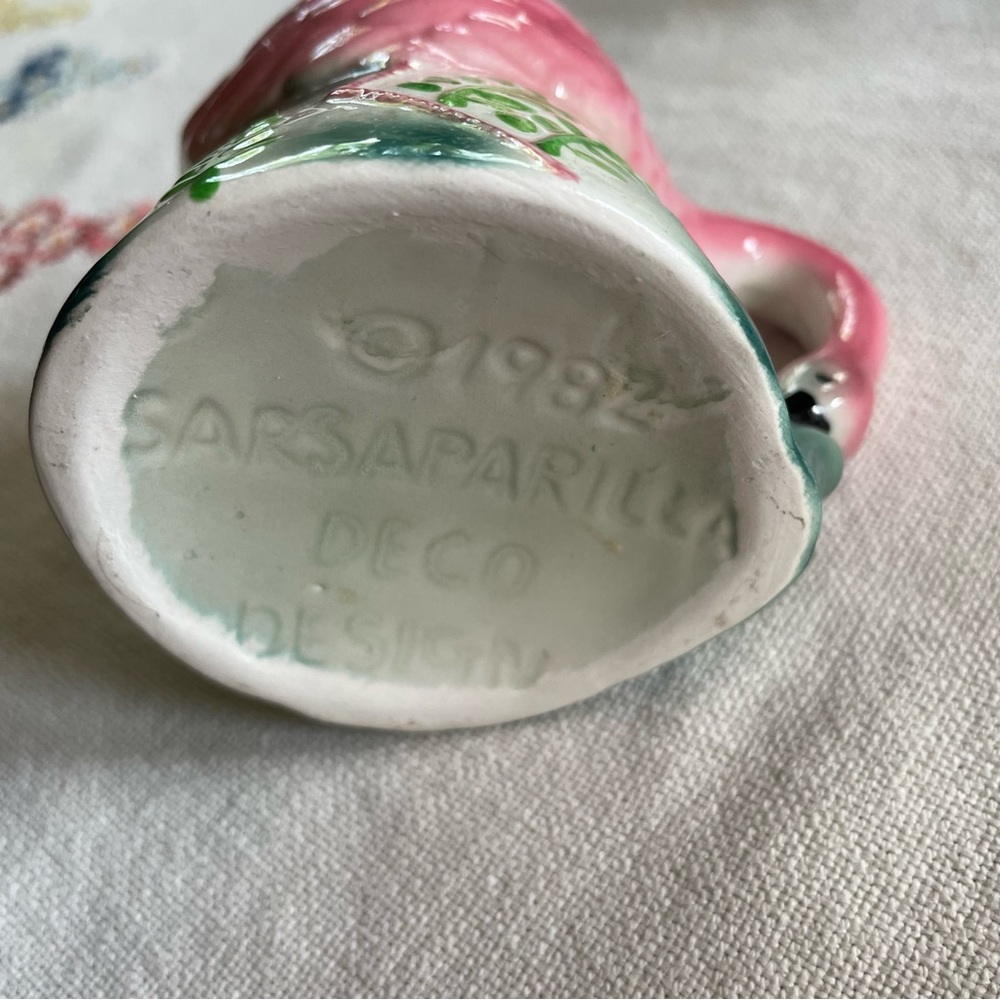 Vintage Sarsaparilla Deco Design 1982 Pink Flamingo Creamer. 3"Tall x 4" Wide - Picture 10 of 14